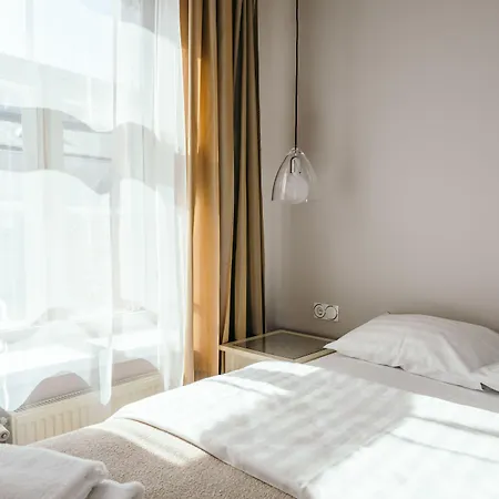 Merchants House Hotel 4*