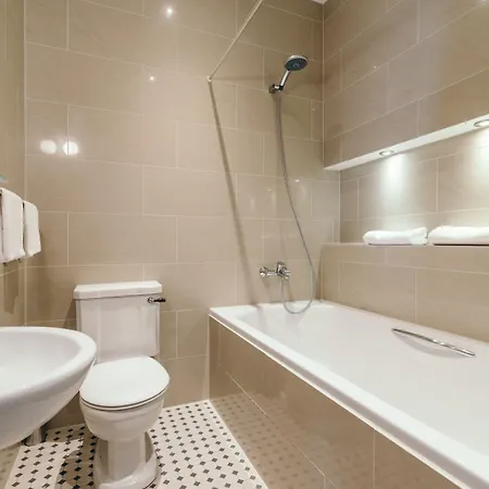 מלון Merchants House