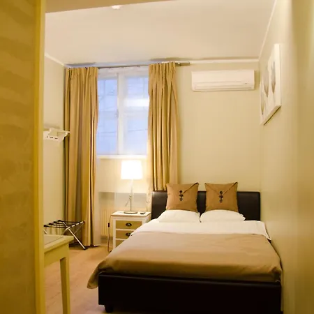 Merchants House 4*