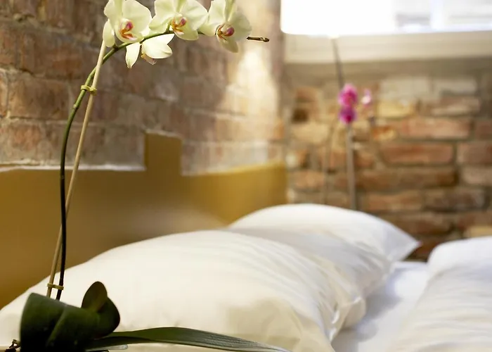 Hotel Merchants House 4*