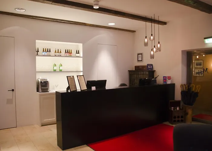 Hotel Merchants House