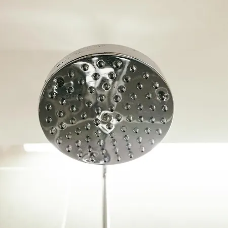 Готель Merchants House